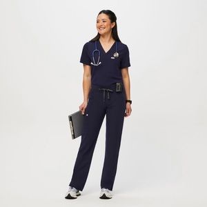 Figs Navy Kade- Petite Medium Cargo Scrub Pants